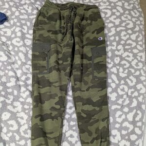 Champion Men's Green Camo Joggers